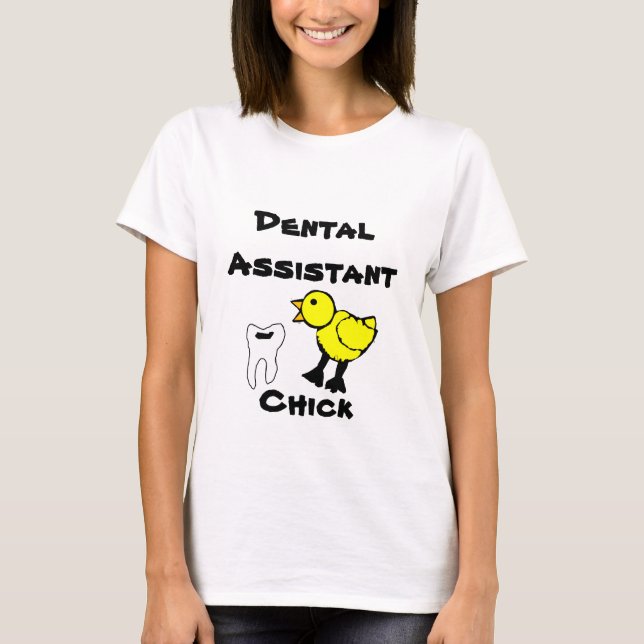 Le T-shirt de la femme de poussin d'assistant (Devant)