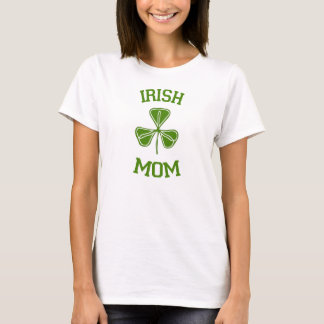 Le T-shirt de maman des femmes irlandaises de vert