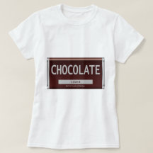 Le T-shirt des femmes d'amant de chocolat