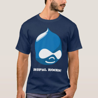 Le T-shirt foncé des hommes