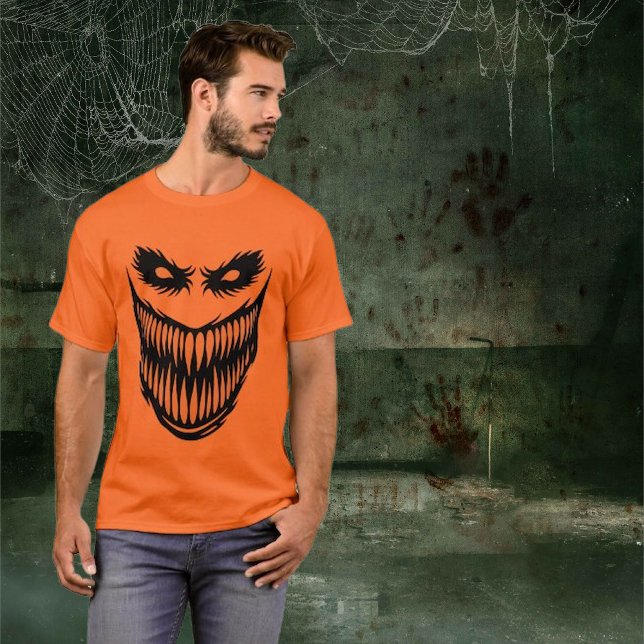 Le T-shirt Grin (Créateur téléchargé)