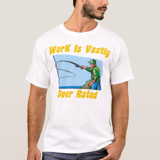 Le travail est énormément au-dessus du T-shirt des