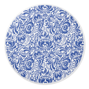 LE WEIMARANER ET LE BOUTON ROND EN CÉRAMIQUE