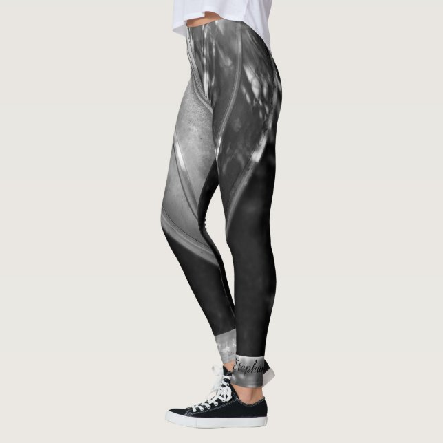 Leggings Abstrait noir et blanc avec nom personnalisé (Gauche)