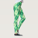 Leggings Amusement chanceux de jour de Patricks de saint de<br><div class="desc">La chance de l'Irlandais sera avec vous quand utilisant ces guêtres d'amusement comportant un motif vert de contrôle de diamant de shamrock.  Grand pour une partie du jour de Patrick de saint,  traînant ou portant au gymnase.</div>