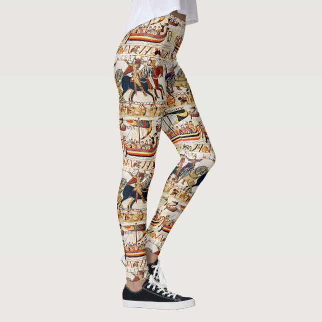 LEGGINGS BAYEUX, TAPISSERIE NORMAN KNIGHTS, NAVIRES VIKING, (Droite)