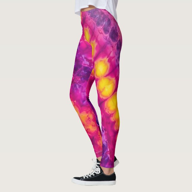 Leggings By James Michael Miller 4/2/2024 (Gauche)