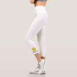 Leggings Capri Ballons de tennis, tout Club Blanc Tennis Texte Pe<br><div class="desc">Étendez-vous sur le court de tennis avec ces leggings super mignons tout blanc (presque) capri avec une balle de tennis et votre texte personnalisé sur le bord inférieur. Customisez avec votre monogramme, nom du club, nom du joueur, etc. Ou supprimez le texte et n'avez que les balles de tennis. Des...</div>