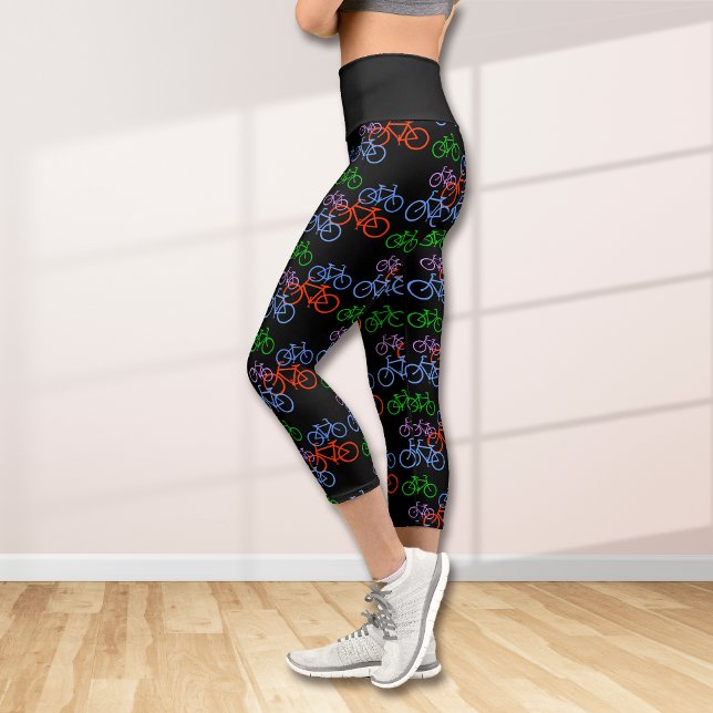 Leggings Capri Beaucoup de bicyclettes Motif sur Noir (Créateur téléchargé)