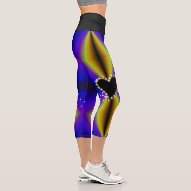Leggings Capri Coeur noir avec étoiles sur arc-en-ciel jaune viol (Droite)