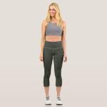 Leggings Capri Couleur uni noir Olive<br><div class="desc">Couleur vert foncé. Convient pour les occasions officielles ou informelles. Couleur simple,  classique et tendance. Travailler avec une variété de couleurs degré. Recommander d'être dans l'armoire. Si vous aimez le principe de l'idée minimaliste,  cette couleur sera certainement utile. Outre sa beauté,  et riche en nature. hex#303729</div>