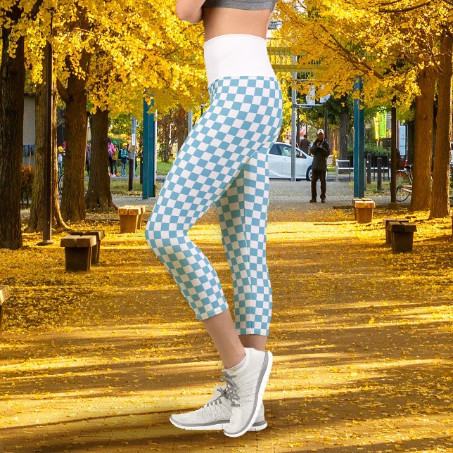 Leggings Capri Damier bleu blanc  (Checkerboard Blue White Capri Leggings)
