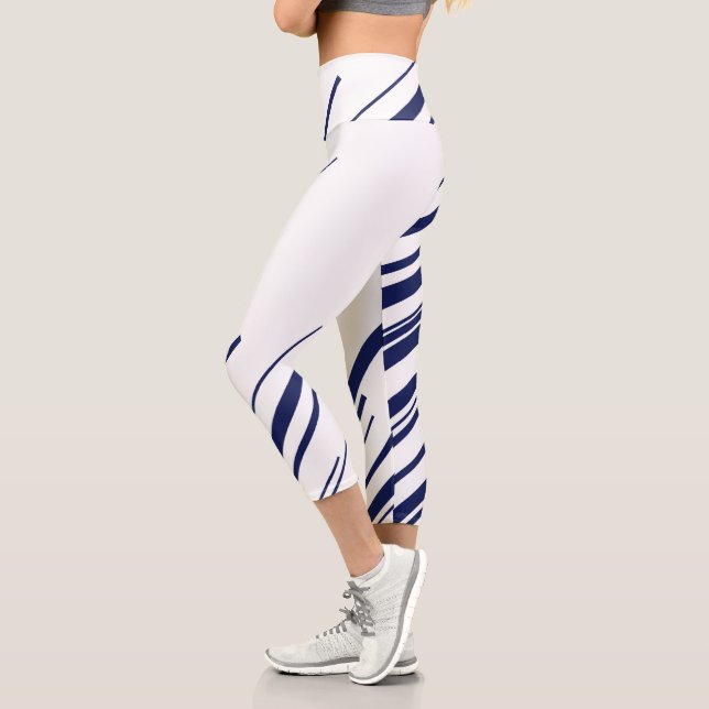 Leggings Capri Diagonales en bleu et blanc (Gauche)