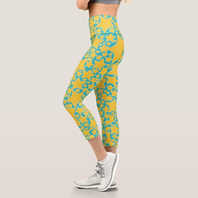 Leggings Capri Étoiles, Étoiles, Étoiles en Turquoise et Jaune (Gauche)