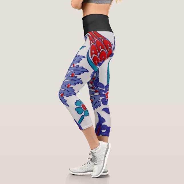 Leggings Capri Fleurs | Zazzle_Growshop. (Gauche)