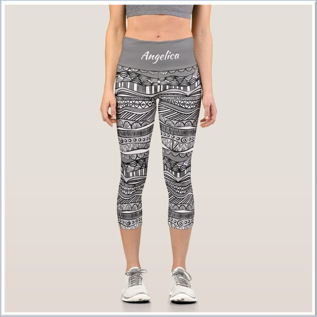 Leggings Capri Impression trionale noir et blanc Boho (Bookmark my store! https://www.zazzle.com/store/capricepetit)
