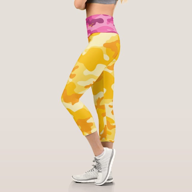 Leggings Capri Jaune rose Camo Monogrammes INITIALES FEMMES Color (Gauche)