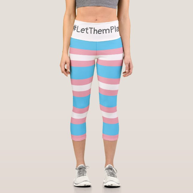Leggings Capri #LetThemPlay Athlètes Transgenres Drapeau Trans (Recto)
