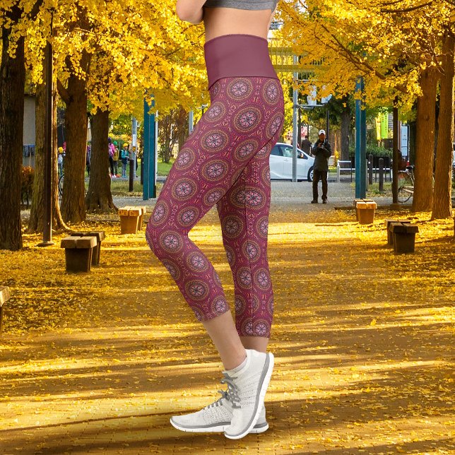 Leggings Capri Mandala Magenta (Mandala Magenta Capri Leggings)