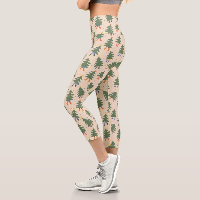 Leggings Capri Marche Whimsical Motif des arbres de Noël (Gauche)