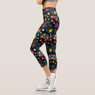 Leggings Capri Modèle floral moderne de Neon Paisley