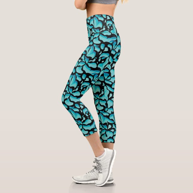 Leggings Capri Motif de répétition feuille bleue (Gauche)
