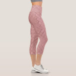 Leggings Capri Motif géométrique rose vif moderne en métal pressé<br><div class="desc">Ce design moderne est composé d'un motif géométrique en métal rose vif #leggings #vêtements #cadeaux #fitness #sports #fitnesshabilel #fitnesshabillement #fashion #fashion #style #stylish #tendance #tendance #géométrique</div>