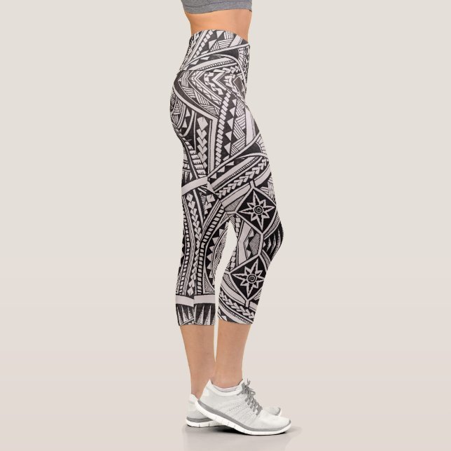 Leggings Capri Motif géométrique tribal noir et blanc chic (Droite)