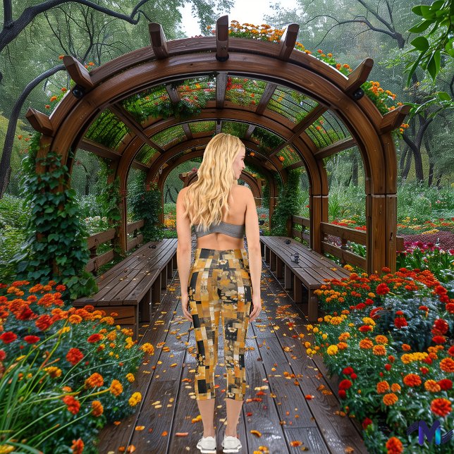 Leggings Capri Patchwork doré : Motif géométrique luxueux (Créateur téléchargé)