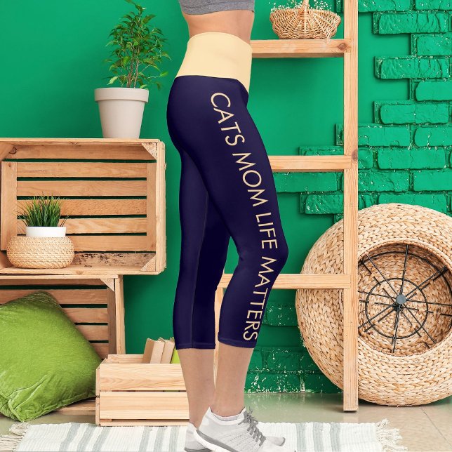 Leggings Capri Personnalisé Beige Navy Blue Pet Nom du chat Texte (Créateur téléchargé)
