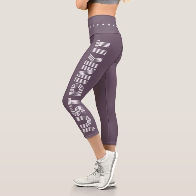 Leggings Capri Pickleball Drôle Moderne Juste Dink ça Violet Mous (Gauche)