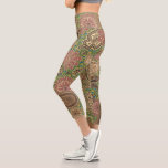 Leggings Capri Poster de animal Warm Coral Gold Imaginaire Paisle<br><div class="desc">Paisley amusant rempli d'une variété de motifs posters de animaux - guépard,  paon,  serpent dans les teintes de corail chaud,  brun et or - Idéal pour courir,  la salle de sport,  le yoga ou simplement pour sortir la tv bing - oeuvre originale © WhimsicalArtwork™</div>
