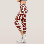 Leggings Capri Pots de vache Brown modernes Imprimer Cowgirl<br><div class="desc">Classique et tendance peau de vache brune et blanche taches texture design yoga capri leggings. Poster de animal taches de vache</div>
