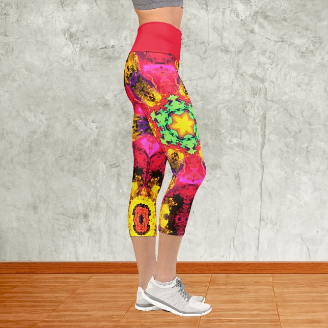Leggings Capri Psychédélique Hippie Fleur rose jaune et vert Le (Créateur téléchargé)