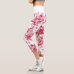 Leggings Capri Romantique Vintage Rose-rose sur blanc<br><div class="desc">Elégante couture vintage couleur rose monochrome sur arrière - plan blanc. La couleur du bracelet est personnalisable.</div>