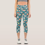 Leggings Capri Sushi Turquoise Green<br><div class="desc">Motif sushi mignon pour les amoureux du Japon et bonne cuisine sur un arrière - plan vert turquoise. Art original de Nic Squirrell.</div>