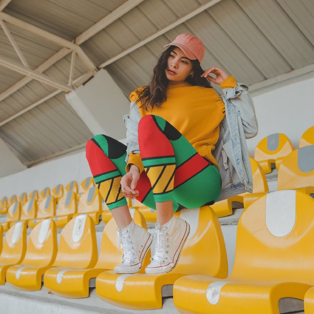 Leggings Capri Tribal de la peur africaine (Créateur téléchargé)