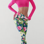 Leggings Capri Tropical Floral Colorful Girly Motif d'aquarelle<br><div class="desc">Ce design moderne présente une belle aquarelle colorée à motifs floraux tropicaux. Parfait pour la plage,  autour de la piscine,  en vacances ou en cadeau #leggings #vêtements #cadeaux #fitness #sports #fitnessvêtements #fitnessvêtements #mode #mode #mode #style #tendance #tendance #tendance #floral #tropical #caprileggings</div>