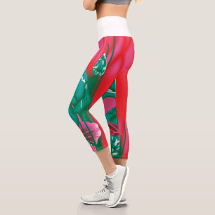 Leggings Capri Une étonnante écharpe rouge et verte avec fleurs e