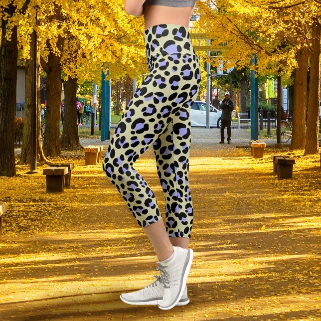 Leggings Capri Vert Léopard Noir Violet (Leopard Green Black Purple Capri Leggings)