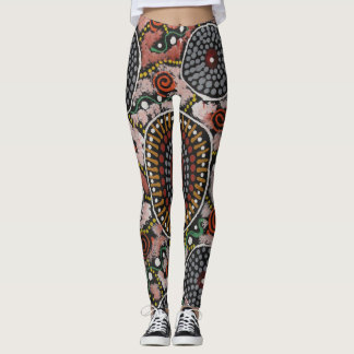 Leggings Cérémonie des femmes et peinture corporelle par He