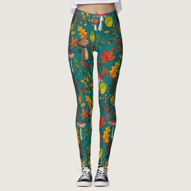 Leggings Champignons d'automne, feuilles, noix et baies sur (Devant)