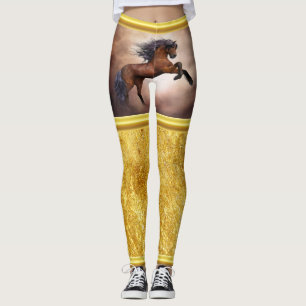 Leggings Cheval brun friésien s'élevant avec des nuages bru