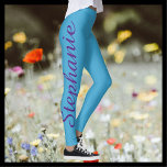 Leggings CHOISISSEZ VOTRE COULEUR Legings de Yoga personnal<br><div class="desc">CHOISISSEZ VOTRE COULEUR leggings de yoga personnalisés! Imprimé d'un bout à l'autre, avec votre nom dans un grand script violet en haut d'une jambe! L'échantillon est bleu ciel, mais vous pouvez facilement customiser à la couleur de votre choix. Il est également facile de modifier ou de supprimer du texte d'exemple....</div>