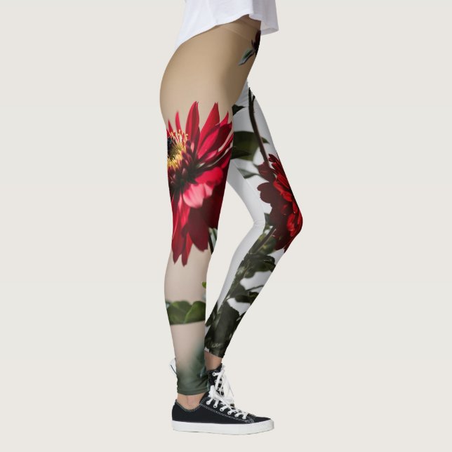 Leggings "Contraste en fleur : noire et rouge" (Droite)