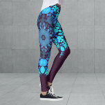 Leggings Dot Mandala Flower bleu et violet<br><div class="desc">Cette fleur super à points s'inspire des mandalas à points de peinture. Motifs géométriques trippy pour l'hippie moderne !</div>