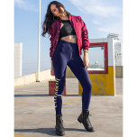 Leggings Faites de votre propre marine personnalisée Blue C<br><div class="desc">Personnalisé, personnalisé, beau, élégant faux or sur script de typographie bleu marine, cool, chic, élégant, moderne, tendance, respirant, cousu à la main, femmes complet voyage partie entraînement sport yoga gym pantalons, qui s'étire pour s'adapter à votre corps, embrasse dans tous les bons endroits, rebondit après le lavage, et ne perd...</div>