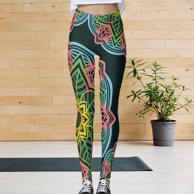 Leggings Fleur rétro Mandala Yoga (A unique flower legging design for your workout routine.)