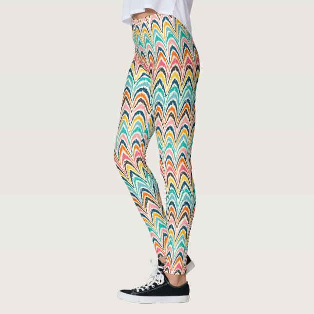 Leggings Guêtres multicolores de point de flamme d'Ikat (Gauche)