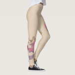 Leggings Illustration de l'oeuvre d'écureuil géant Malabar<br><div class="desc">Ces légendes présentent des illustrations d'écureuils géants malabar colorés dessinés au crayon coloré dans un style réaliste et dressés contre un arrière - plan clair. Les écureuils sont positionnés le long des côtés de chaque jambe pour donner l'apparence qu'ils sont escalades vers le haut de vos jambes. Une escalade du...</div>